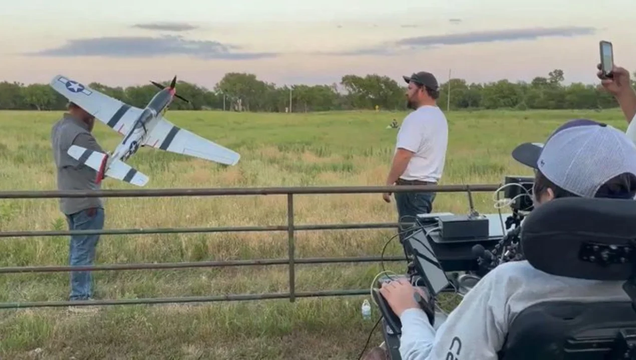 Fikr kuchi orqali parvoz: Neuralink texnologiyasi orqali samolyot boshqarildi (video)