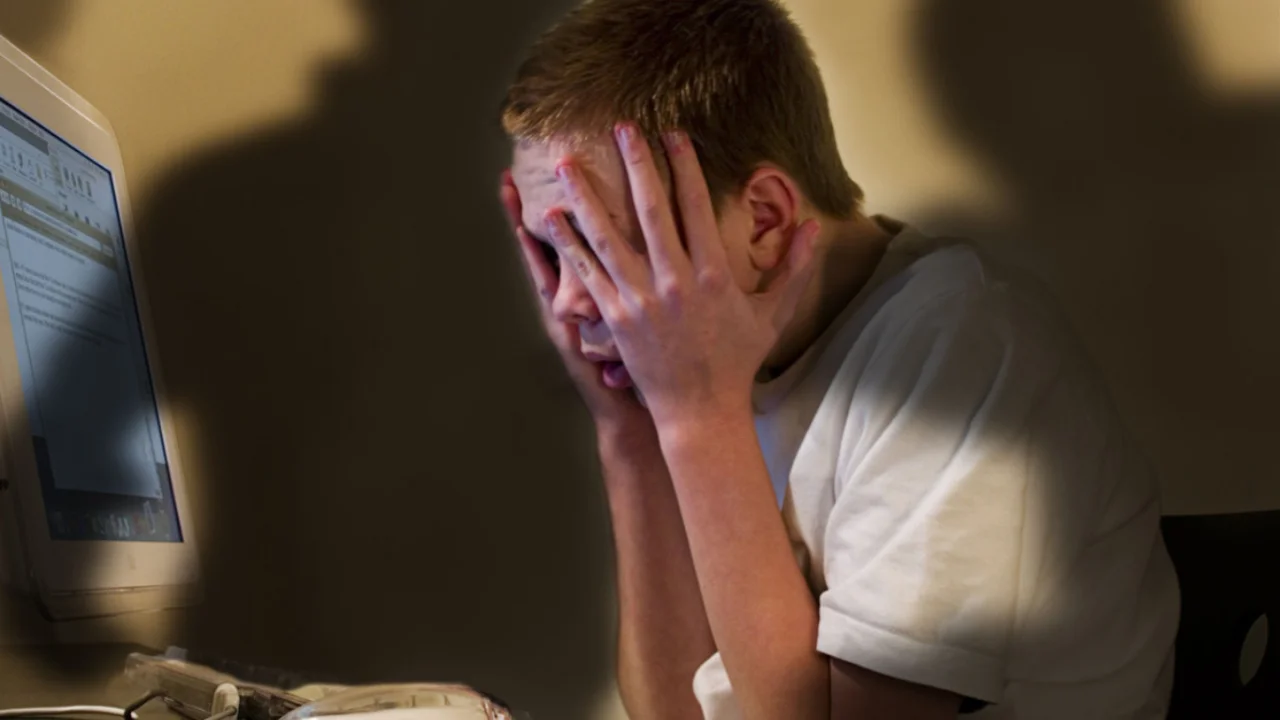 Tarmoqlarda yangi xavotirli tendensiya muhokama qilinmoqda